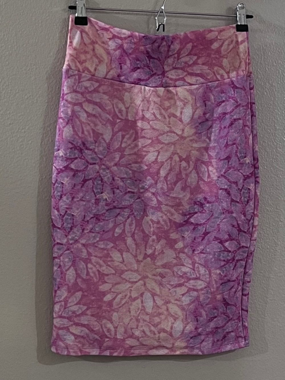 LULAROE Pencil Skirt Stretch Floral Print Size XS